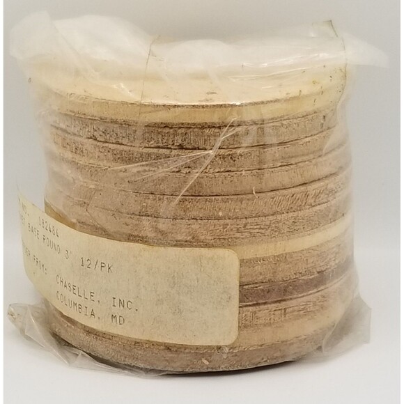 Predrilled round wooden basket base 3" 12 count sealed - Picture 1 of 3